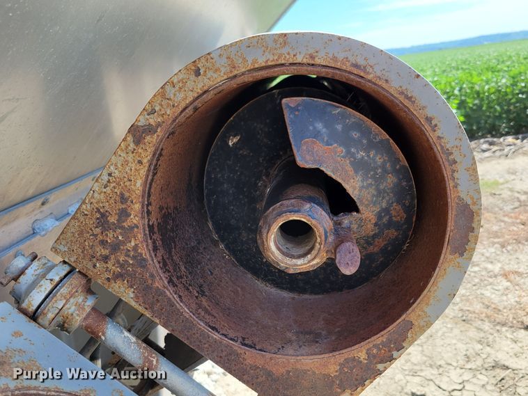 image for item DM2434 Brent  grain cart