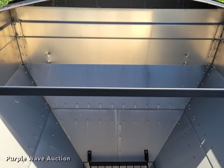 image for item DM2434 Brent  grain cart