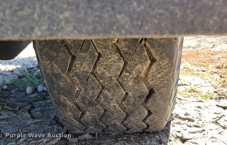 image for item DM2434 Brent  grain cart