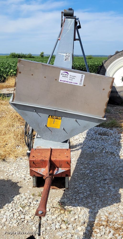 image for item DM2436 Cardinal BC10  conveyor