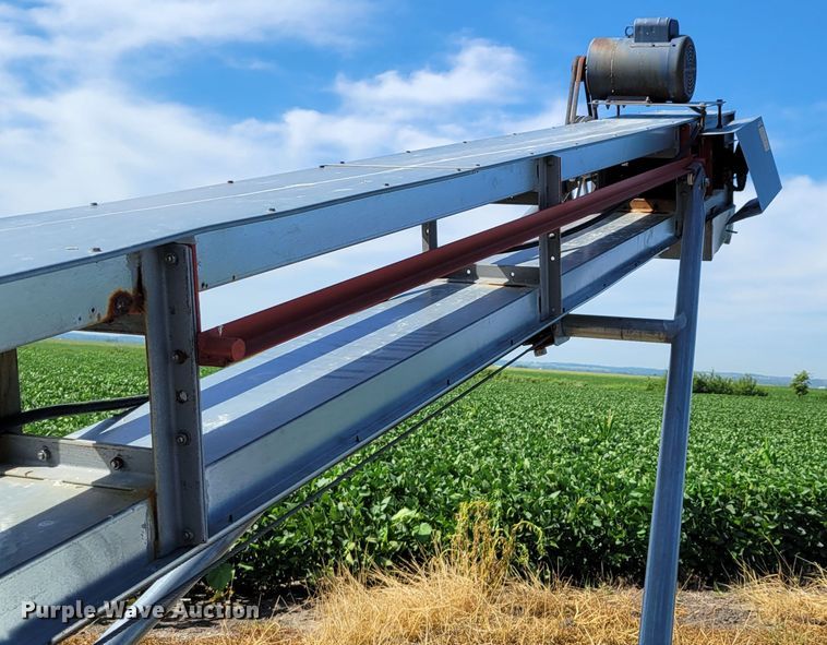 image for item DM2436 Cardinal BC10  conveyor