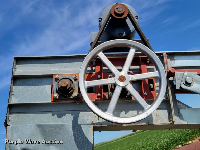 image for item DM2436 Cardinal BC10  conveyor