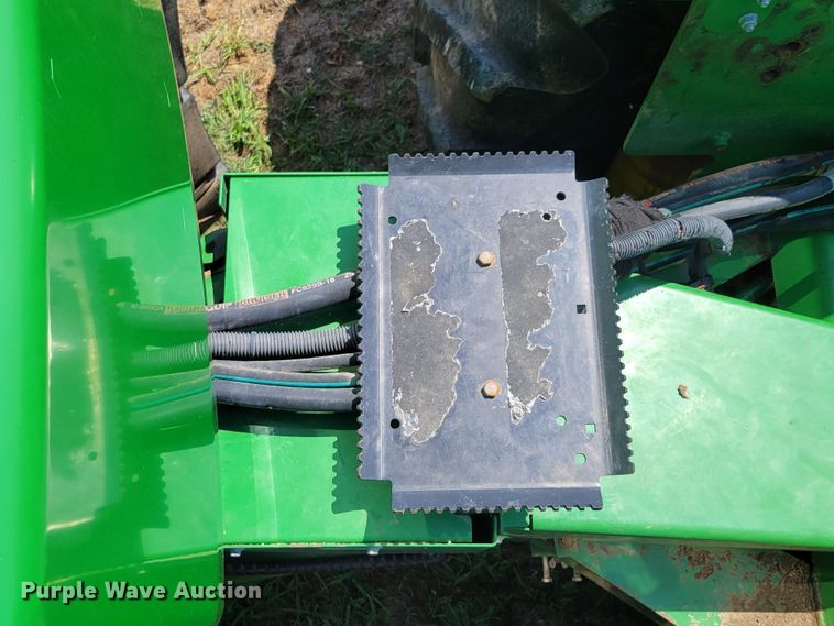 image for item DM2441 2014 John Deere 9410R  4WD tractor