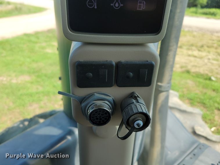 image for item DM2441 2014 John Deere 9410R  4WD tractor