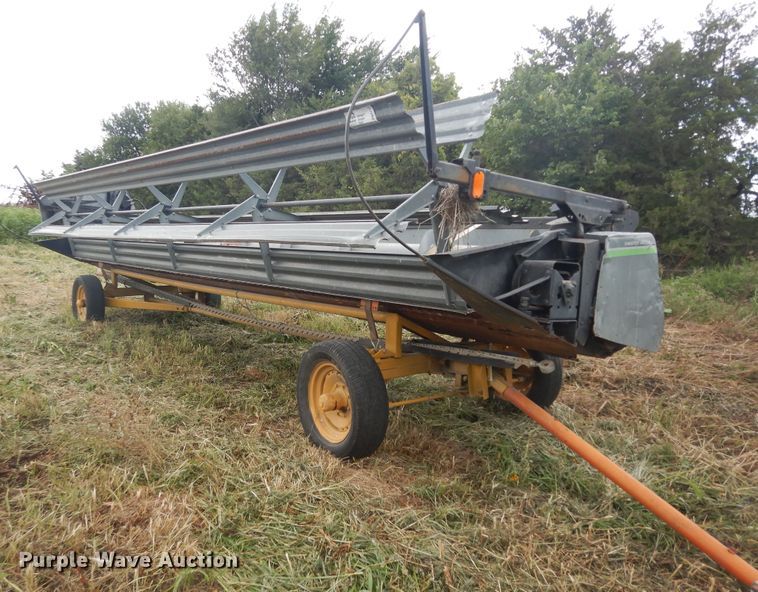 image for item DN1713 Deutz Allis  rigid head