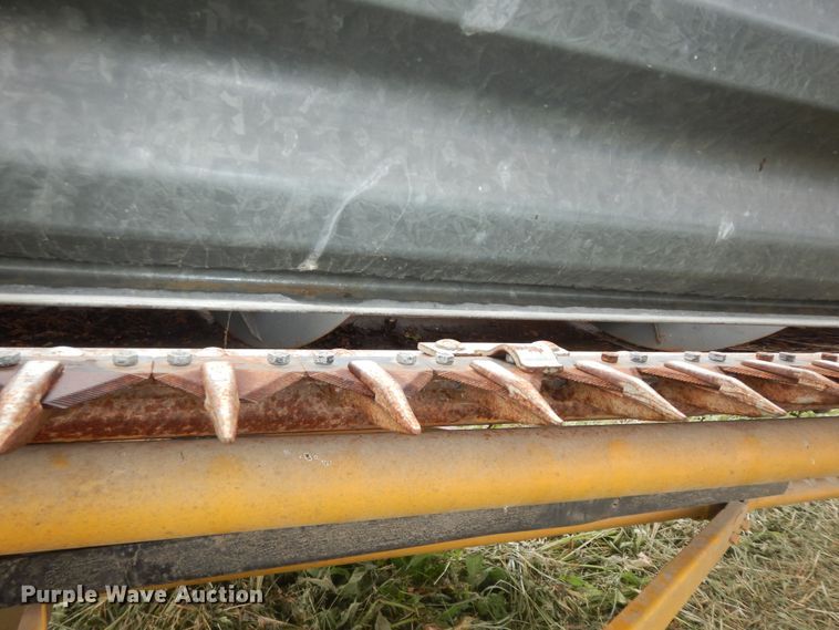 image for item DN1713 Deutz Allis  rigid head