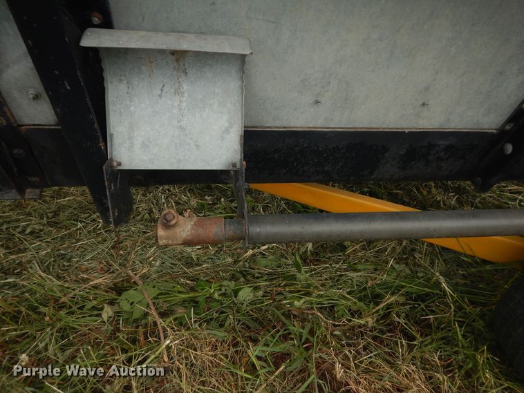 image for item DN1713 Deutz Allis  rigid head