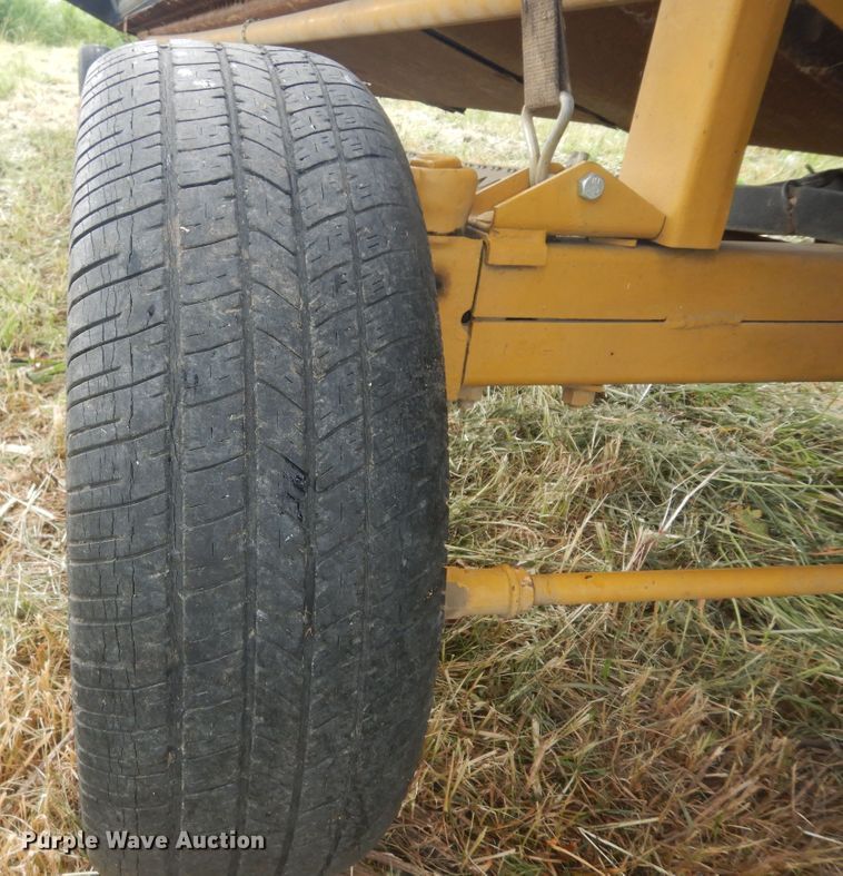 image for item DN1713 Deutz Allis  rigid head