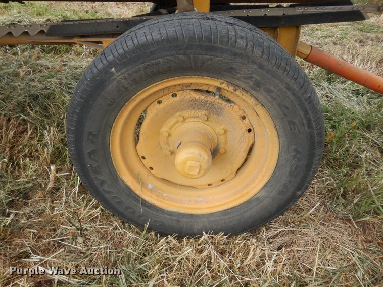 image for item DN1713 Deutz Allis  rigid head