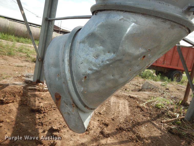 image for item DN1714 Grain bin