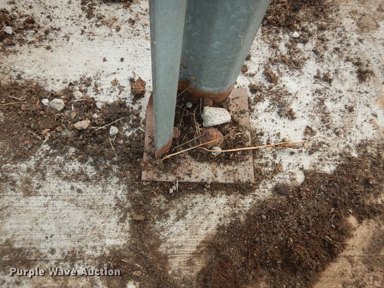 image for item DN1714 Grain bin