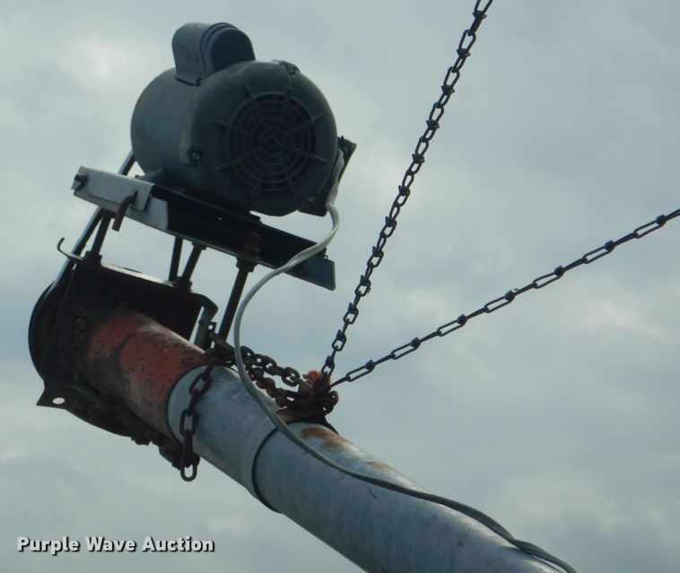image for item DN1714 Grain bin