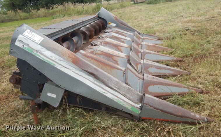 image for item DN1720 Allis Chalmers  corn head