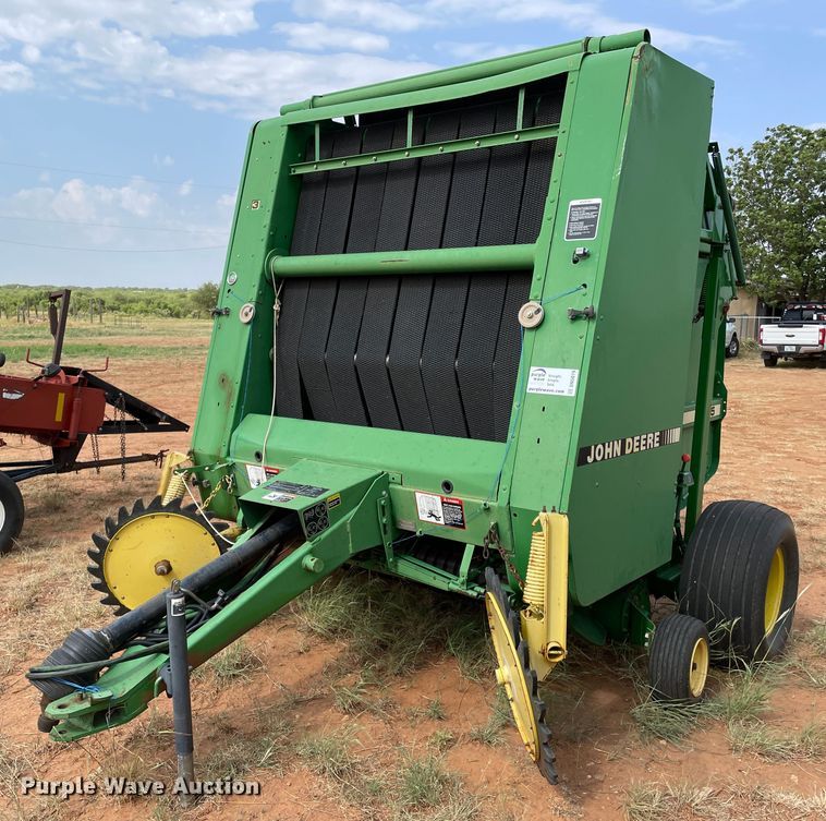 image for item DN5079 1995 John Deere 535  round baler