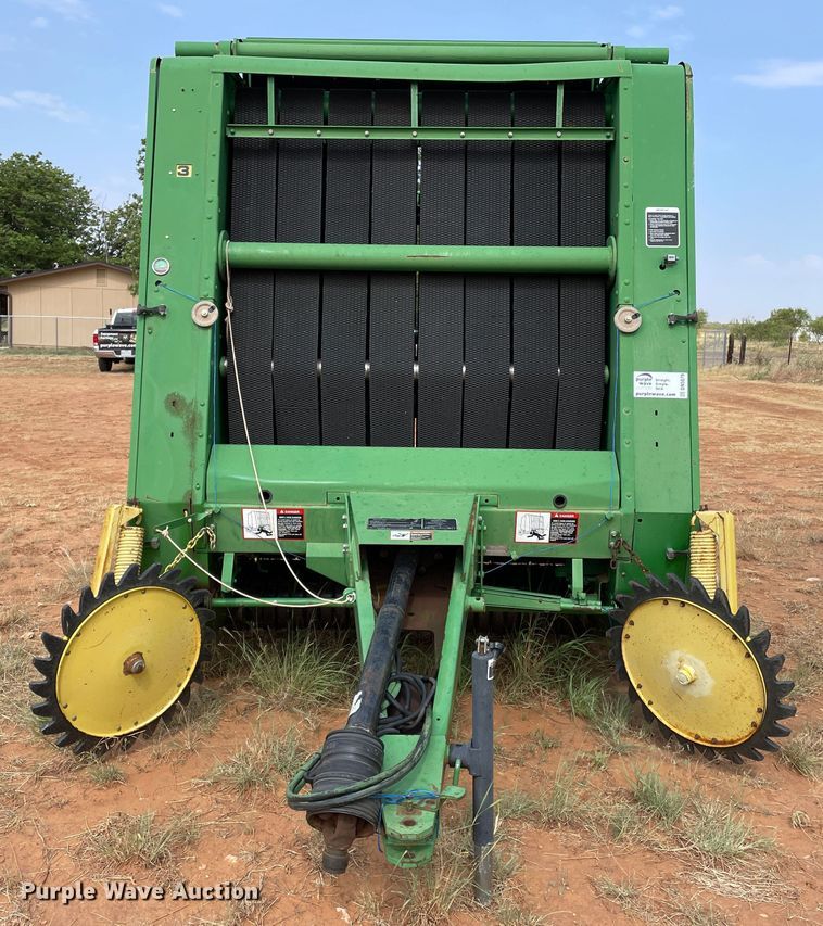 image for item DN5079 1995 John Deere 535  round baler