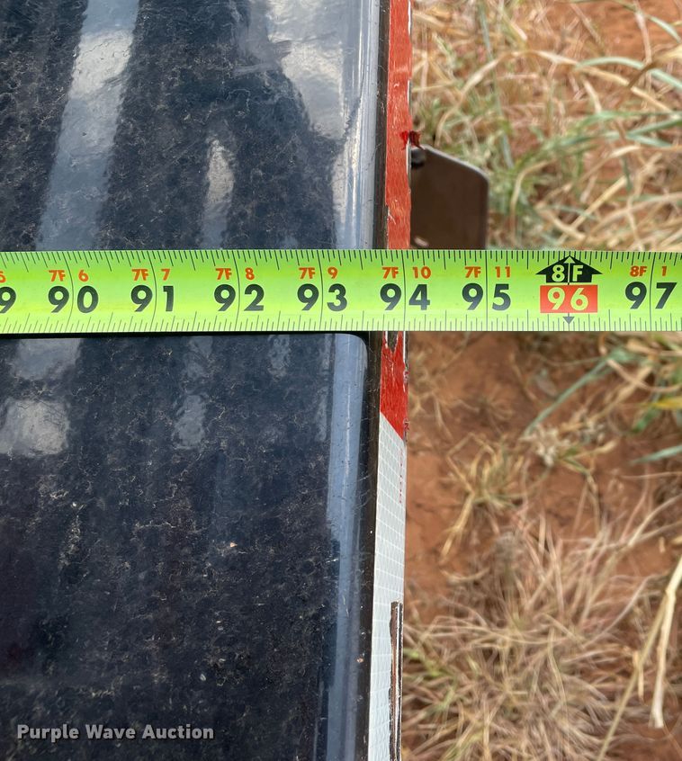 image for item DN5081 2013 W-W Roustabout  livestock trailer