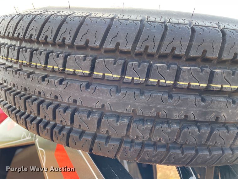 image for item DN5081 2013 W-W Roustabout  livestock trailer