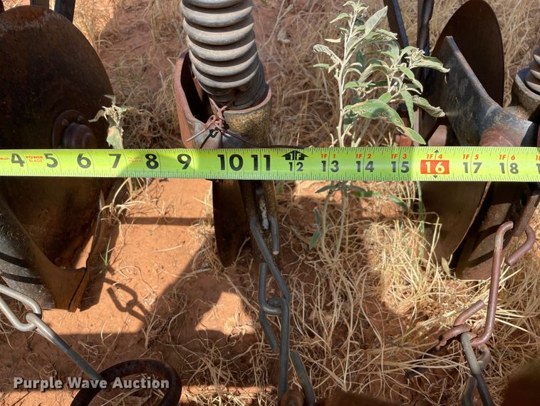 image for item DN5084 John Deere 8200  grain drill