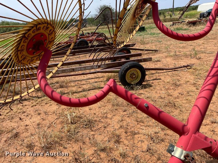 image for item DN5087 Tonutti RCS10  hay rake