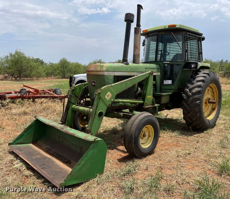 image for item DN5091 1973 John Deere 4430  tractor