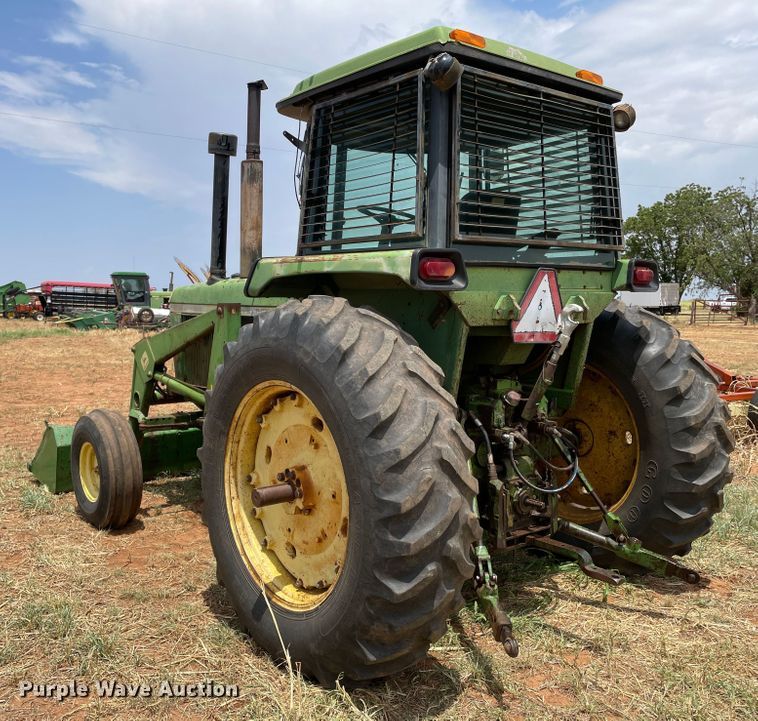 image for item DN5091 1973 John Deere 4430  tractor