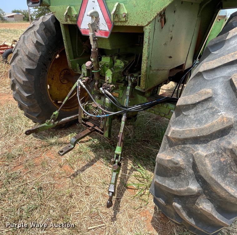 image for item DN5091 1973 John Deere 4430  tractor