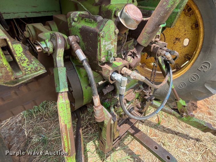 image for item DN5091 1973 John Deere 4430  tractor