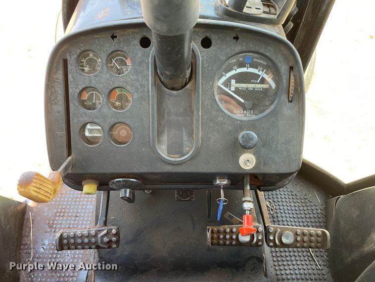 image for item DN5091 1973 John Deere 4430  tractor