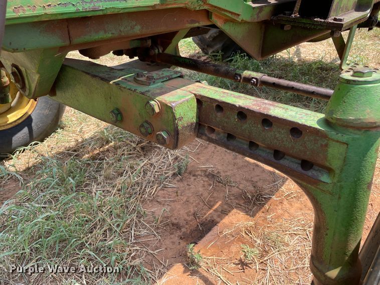 image for item DN5091 1973 John Deere 4430  tractor