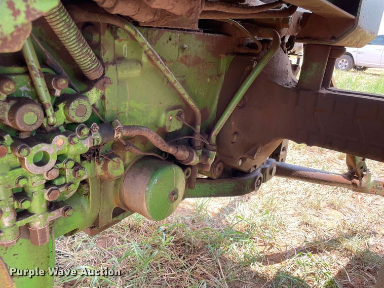 image for item DN5091 1973 John Deere 4430  tractor