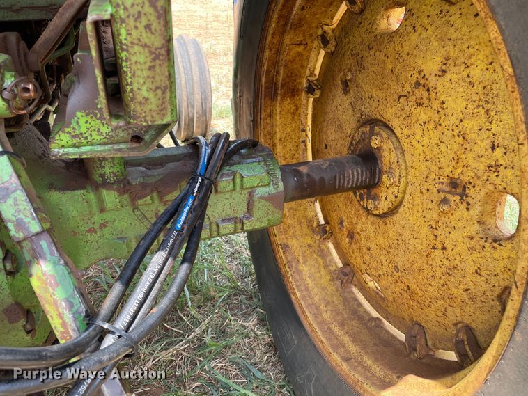 image for item DN5091 1973 John Deere 4430  tractor