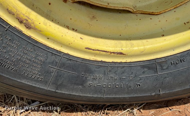 image for item DN5091 1973 John Deere 4430  tractor