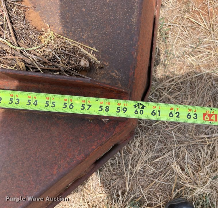 image for item DN5094 Ford 600  tractor