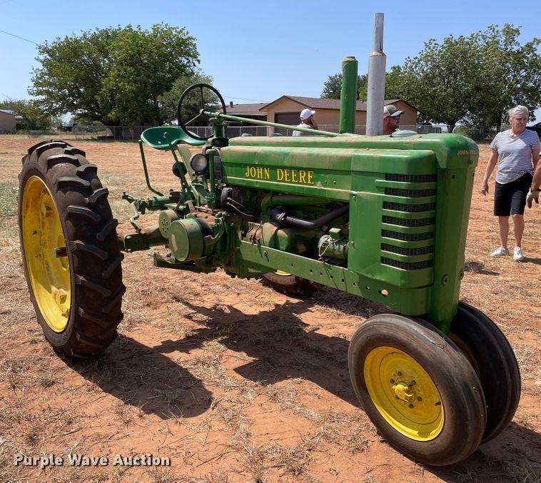 image for item DN5096 John Deere B  tractor