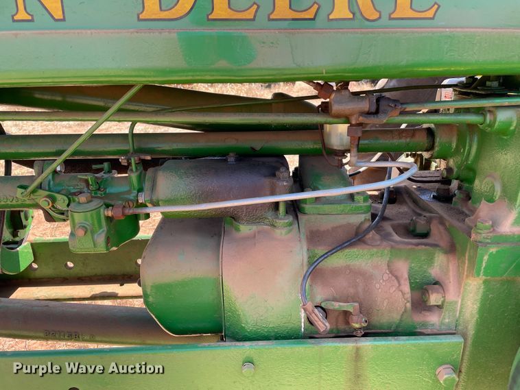 image for item DN5096 John Deere B  tractor