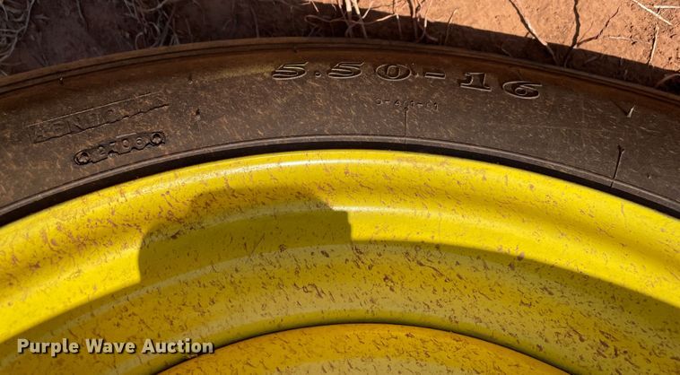 image for item DN5096 John Deere B  tractor