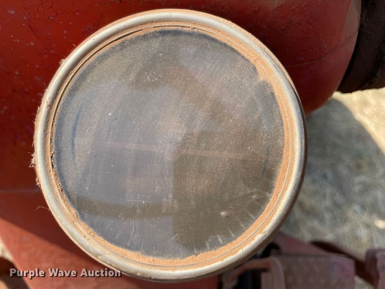 image for item DN5097 Farmall 400  tractor