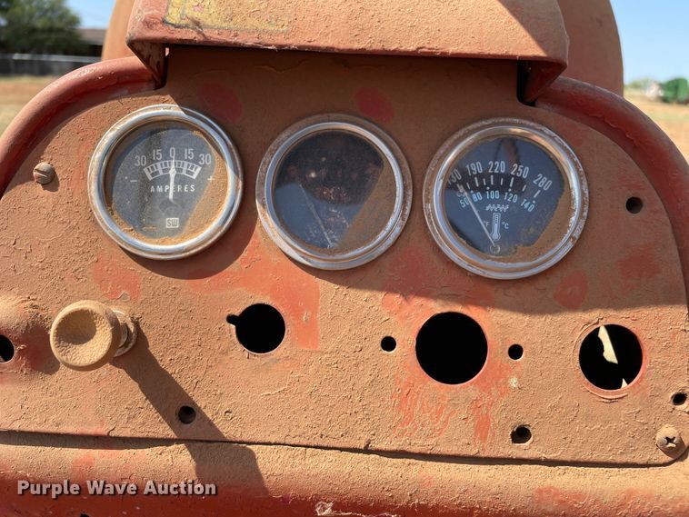 image for item DN5097 Farmall 400  tractor