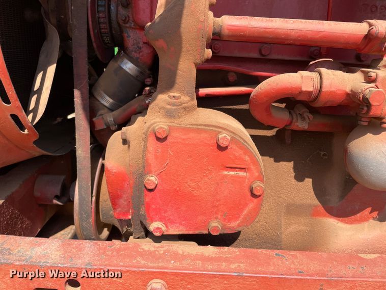 image for item DN5097 Farmall 400  tractor