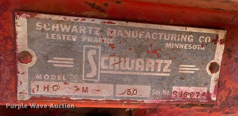 image for item DN5097 Farmall 400  tractor