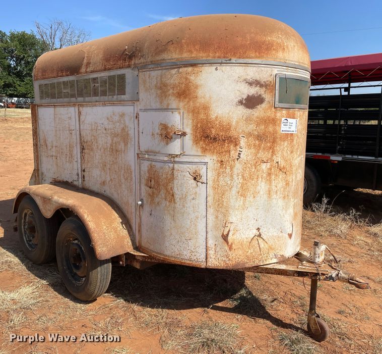 image for item DN5098 1970 Linville  livestock trailer