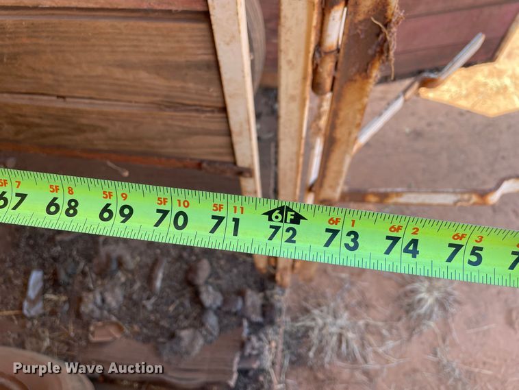 image for item DN5098 1970 Linville  livestock trailer