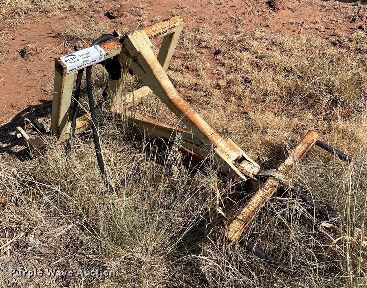 image for item DN5100 K&M Hay King 30-8  bale spear