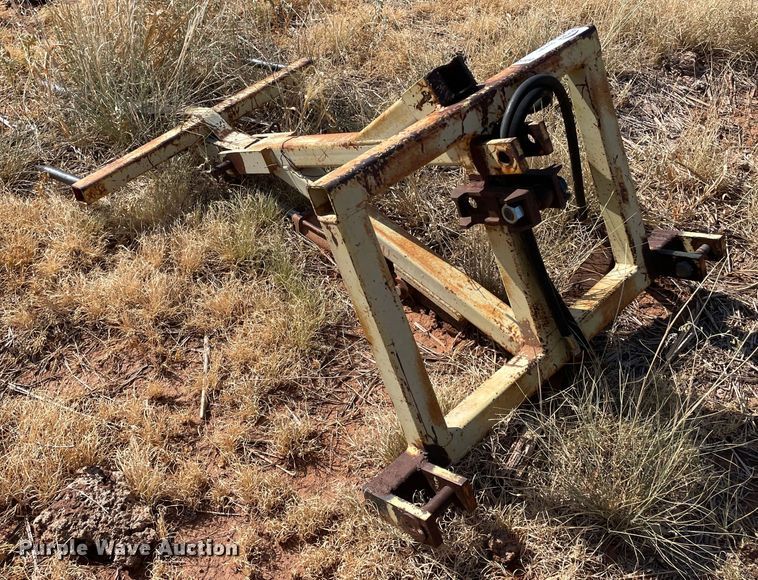 image for item DN5100 K&M Hay King 30-8  bale spear