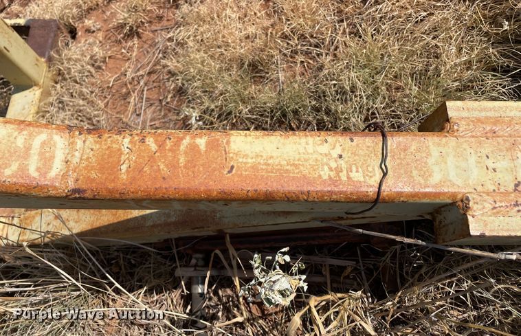 image for item DN5100 K&M Hay King 30-8  bale spear