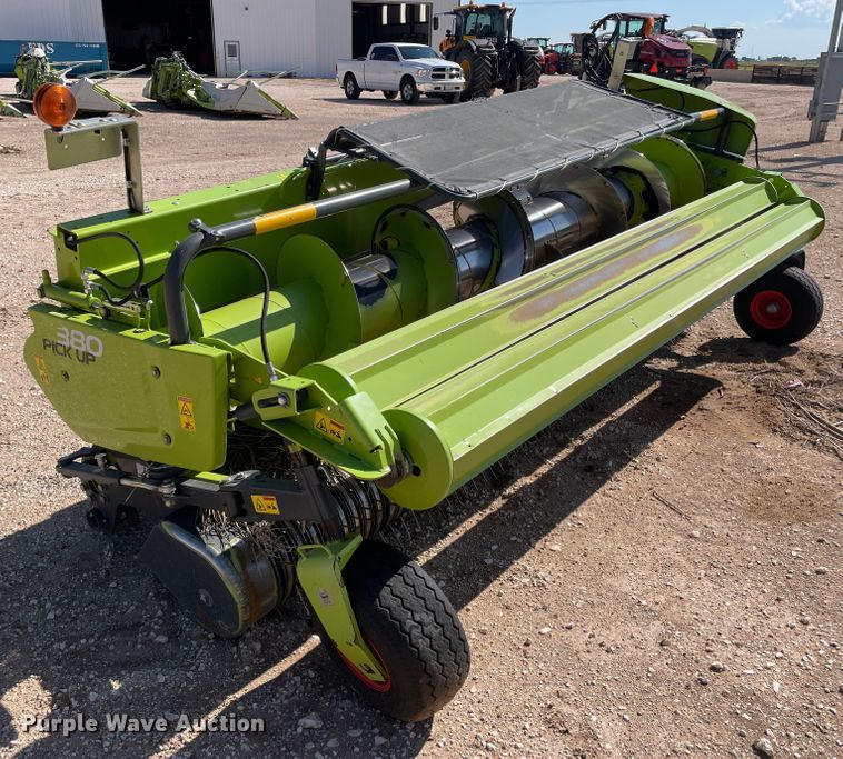 image for item DN5125 2018 Claas 380  pickup head