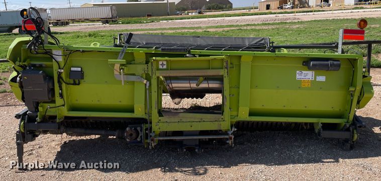 image for item DN5125 2018 Claas 380  pickup head