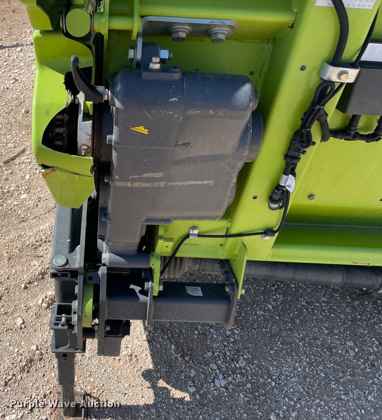 image for item DN5125 2018 Claas 380  pickup head