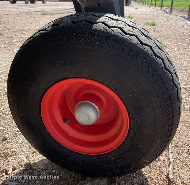 image for item DN5125 2018 Claas 380  pickup head