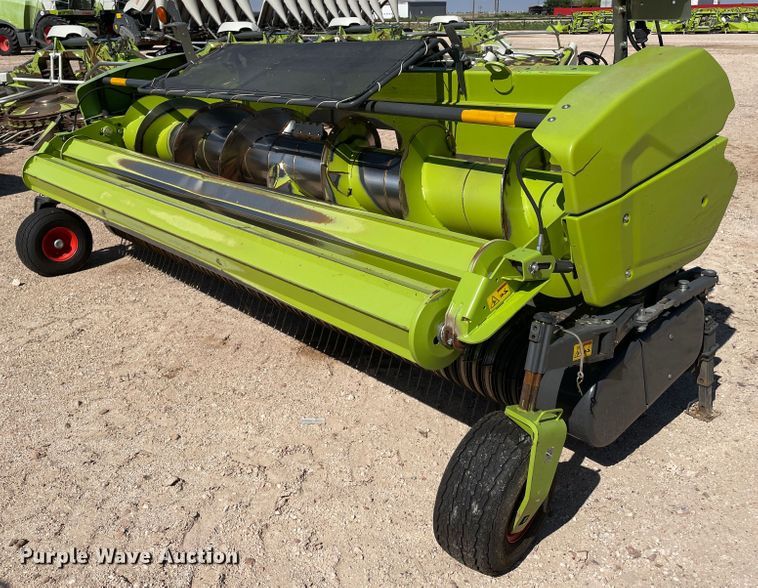 image for item DN5126 2018 Claas 380  pickup head